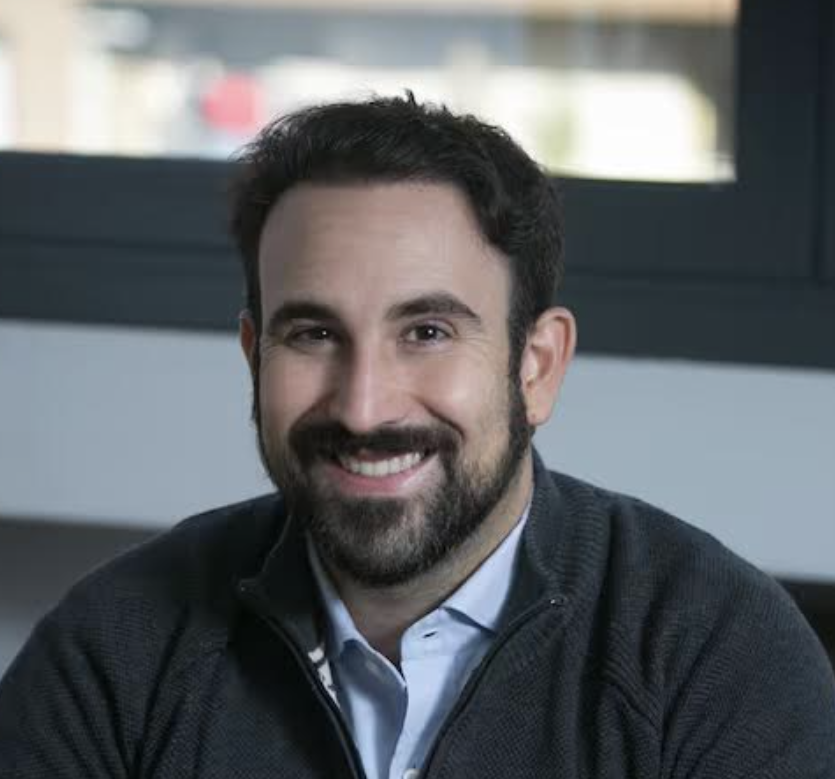 Álvaro D. María